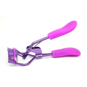 W7 EYELASH CURLER