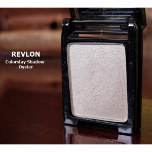 REVLON METALLIC OYSTER EYE SHADOW