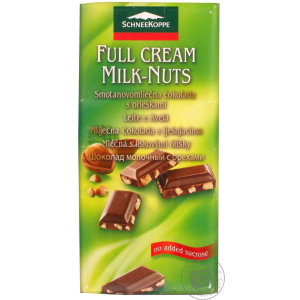 SCHNEEKOPPE FRUCTOSE CHOCOLATE BAR WITH HAZELNUTS
